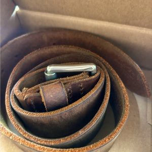 Red Heritage roller buckle belt in Copper